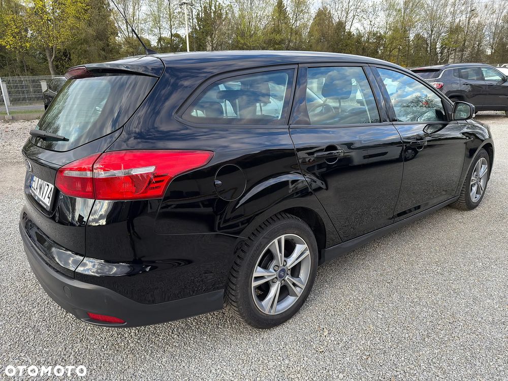 Ford Focus SW 1.5 TDCi Trend - 9