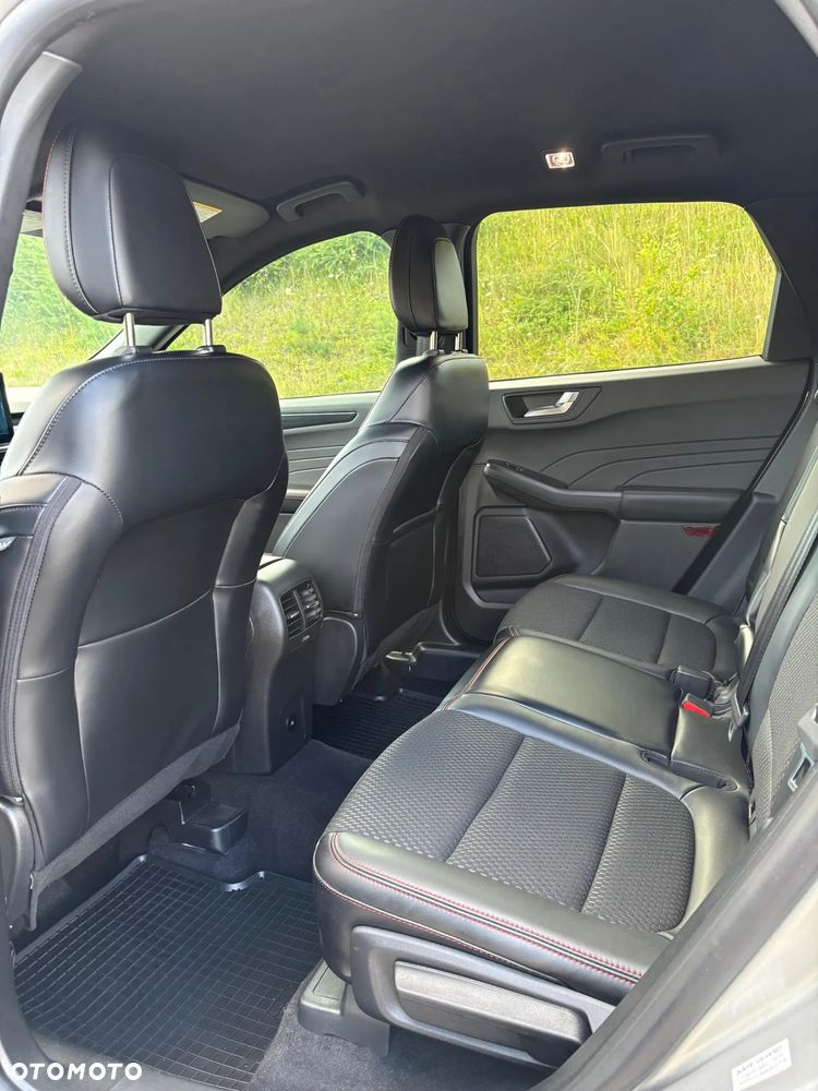 Ford Escape - 16