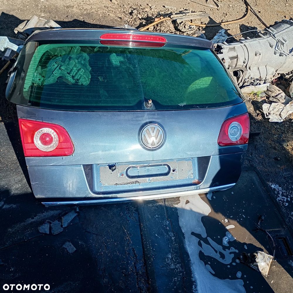 Klapa Passat b6 kombi - 1
