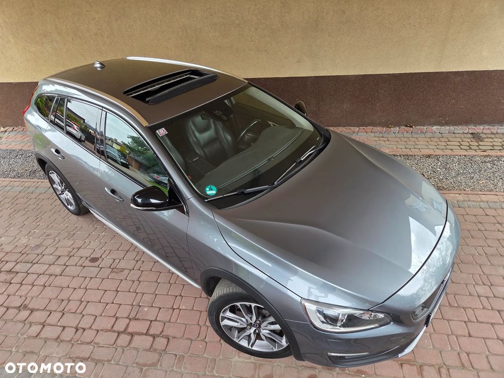Volvo V60 Cross Country D4 Geartronic Summum - 13