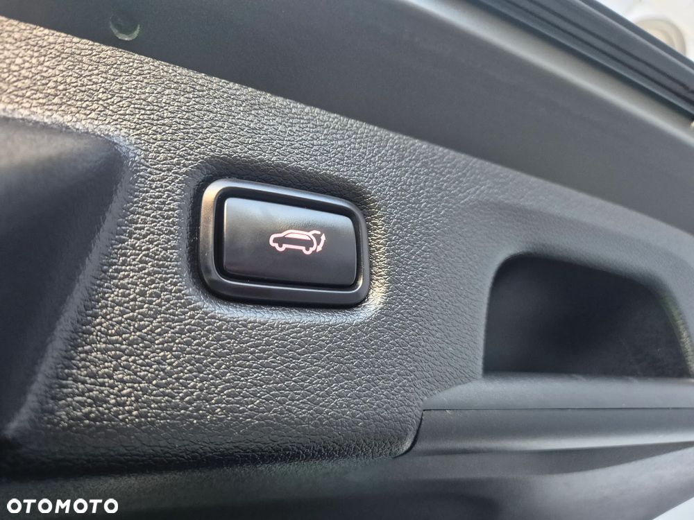 Kia XCeed 1.4 T-GDI OPF DCT7 PLATINUM EDITION - 26