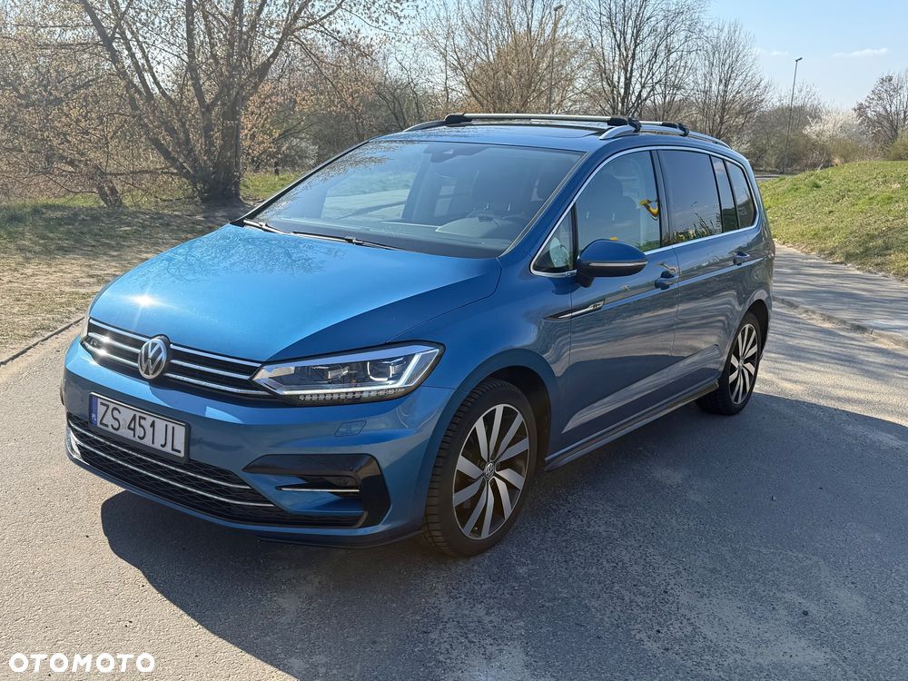 Volkswagen Touran - 1