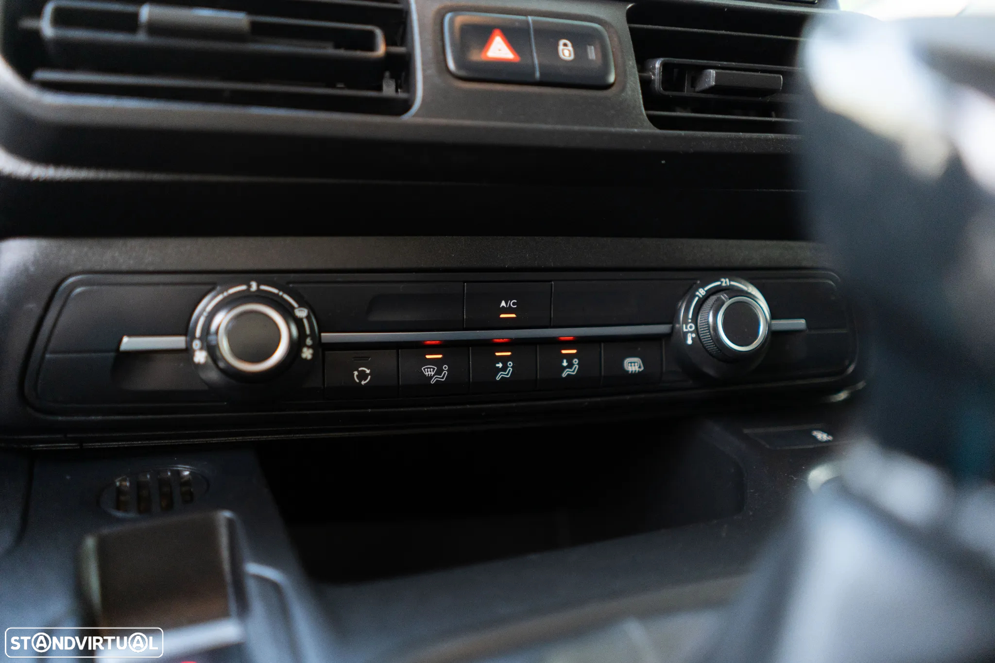 Peugeot Partner 1.6HDI C/IVA - 16