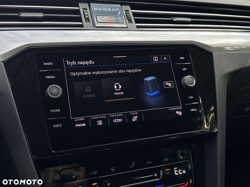 Volkswagen Passat 1.4 TSI Plug-In Hybrid GTE DSG - 25