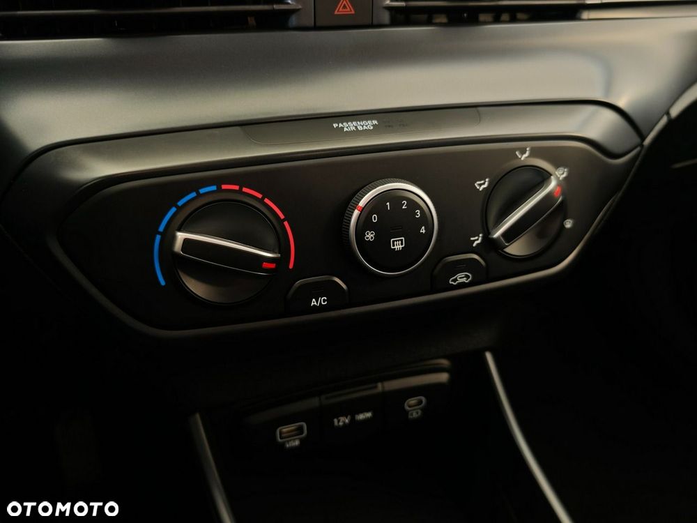 Hyundai i20 - 14