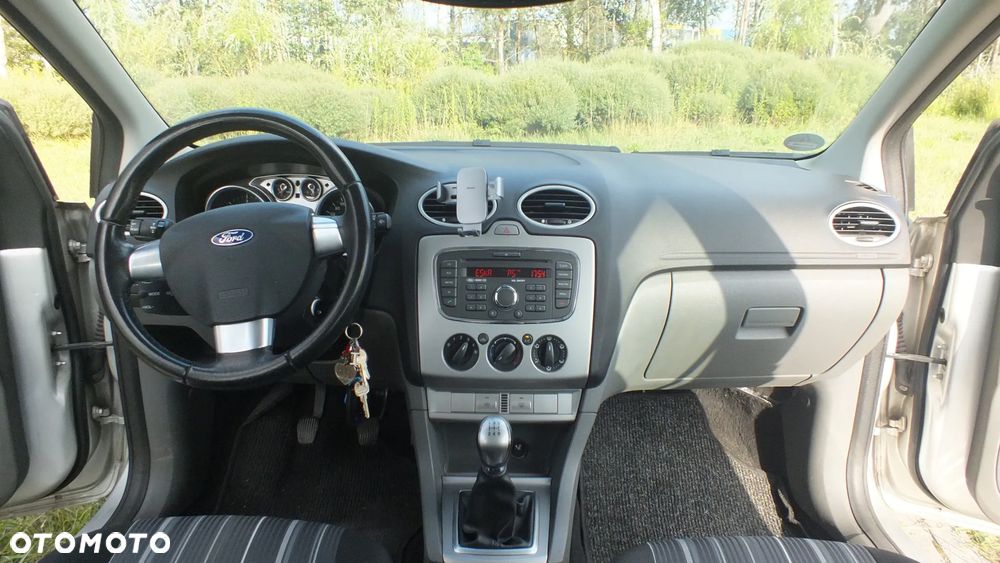 Ford Focus 1.6 TDCi cDPF Trend - 8