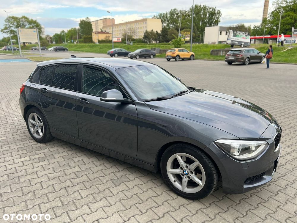 BMW Seria 1 120d - 15