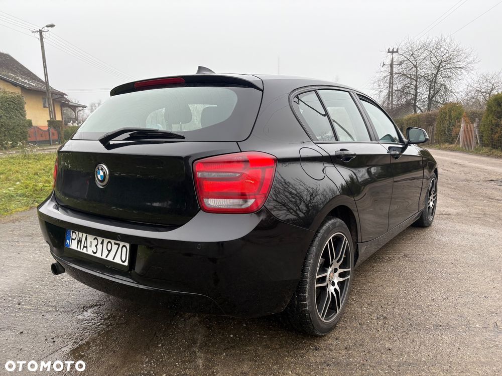 BMW Seria 1 118i - 5