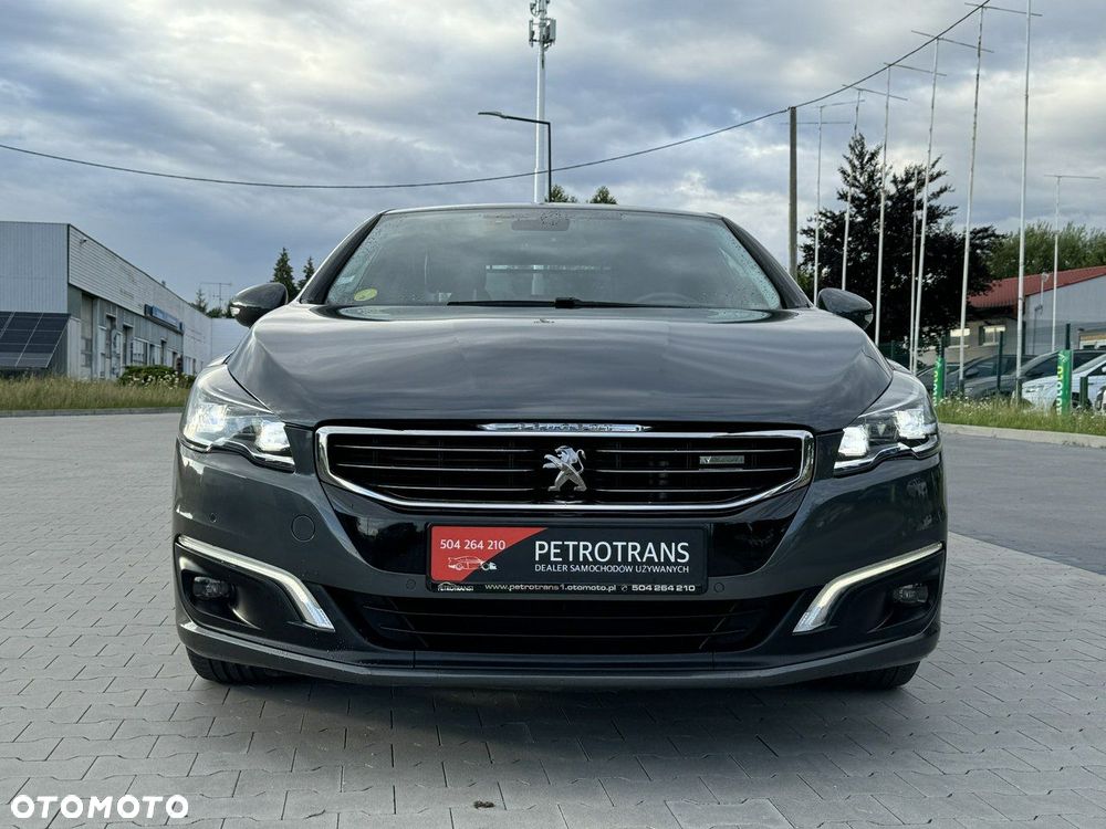Peugeot 508 RXH Hybrid4 - 3