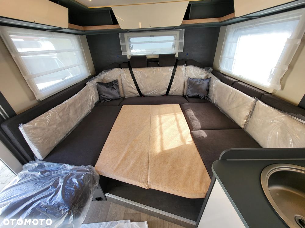 Laika KOSMO L 105 Półintegra 599 cm - 17