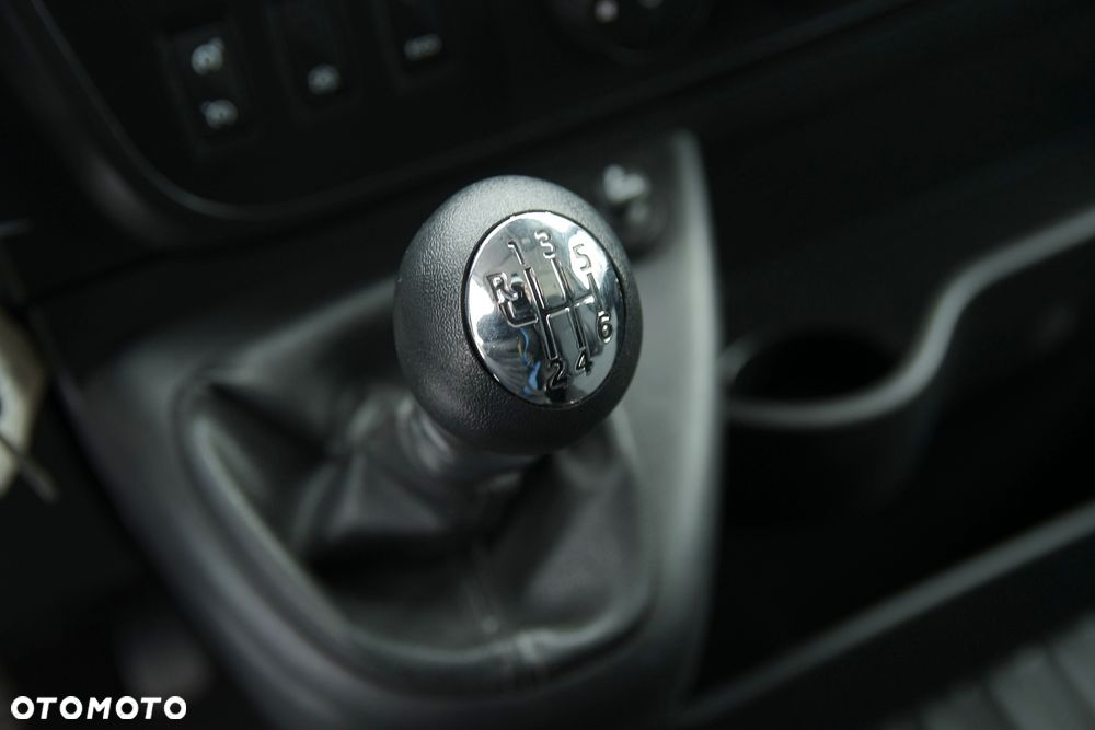 Renault MASTER 2.3 dCi 165KM * Z Belgii * KLIMA * 2 boczne drzwi przesuwne! * SUPER STAN! - 32