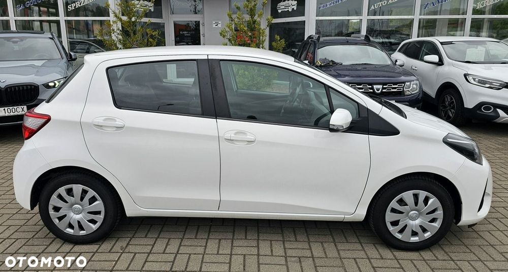Toyota Yaris - 6