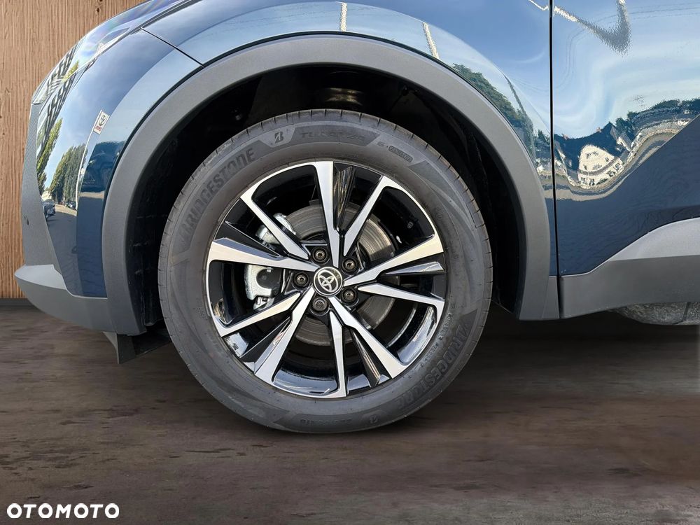 Toyota C-HR 2.0 PHEV Dynamic Force Style - 10
