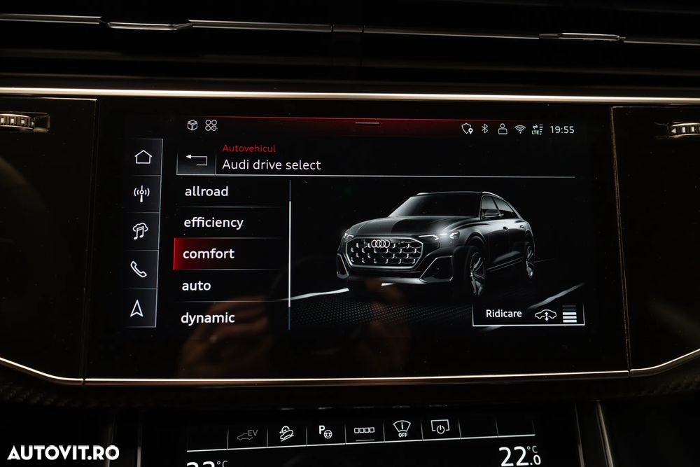 Audi Q8 55 TFSI e quattro Tiptronic PHEV - 24