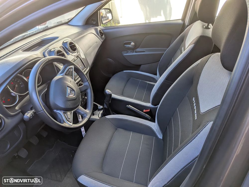 Dacia Sandero Stepway SCe 75 Essential - 10