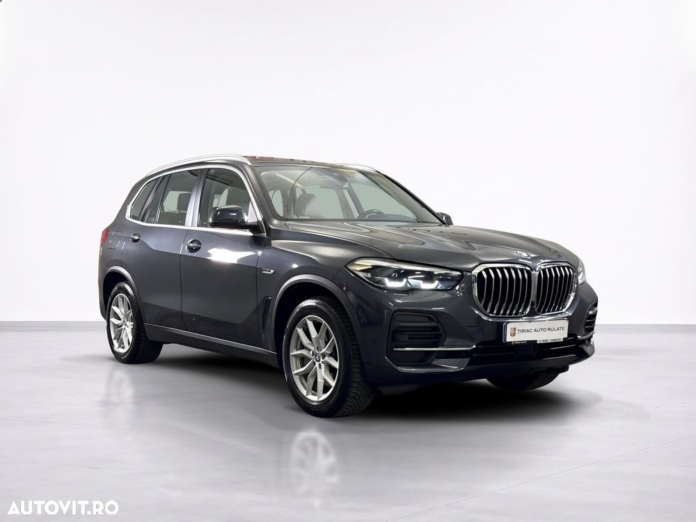 BMW X5 xDrive45e AT PHEV - 8