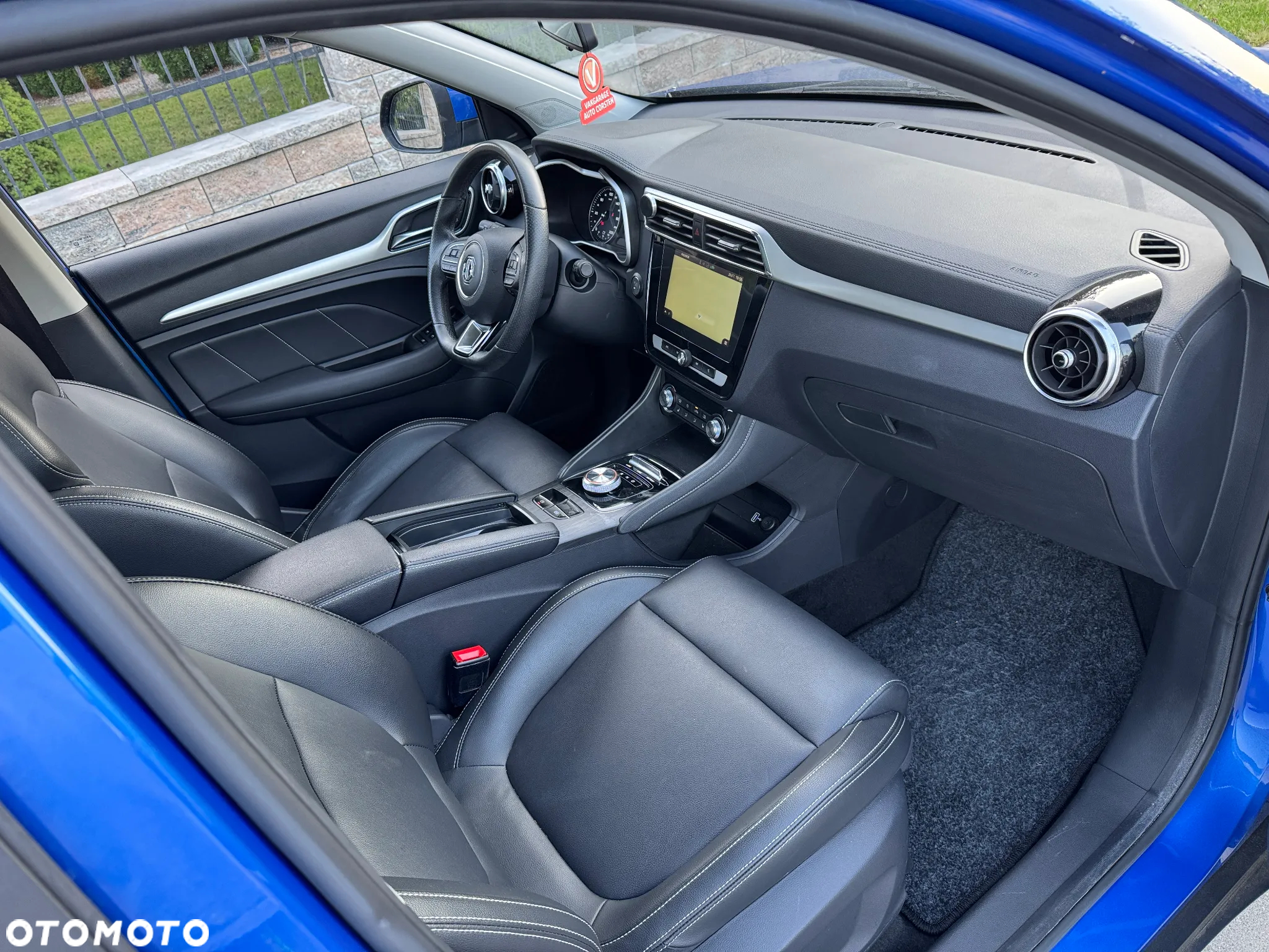 MG ZS EV Luxury - 9