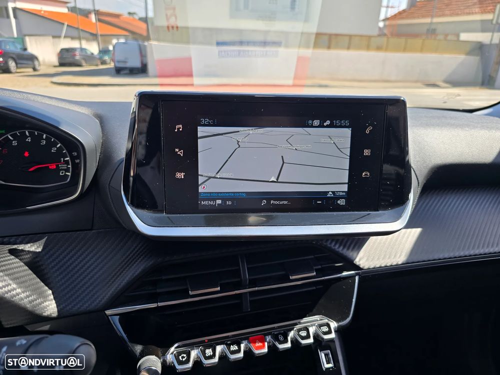 Peugeot 2008 1.2 PureTech Active Pack - 16
