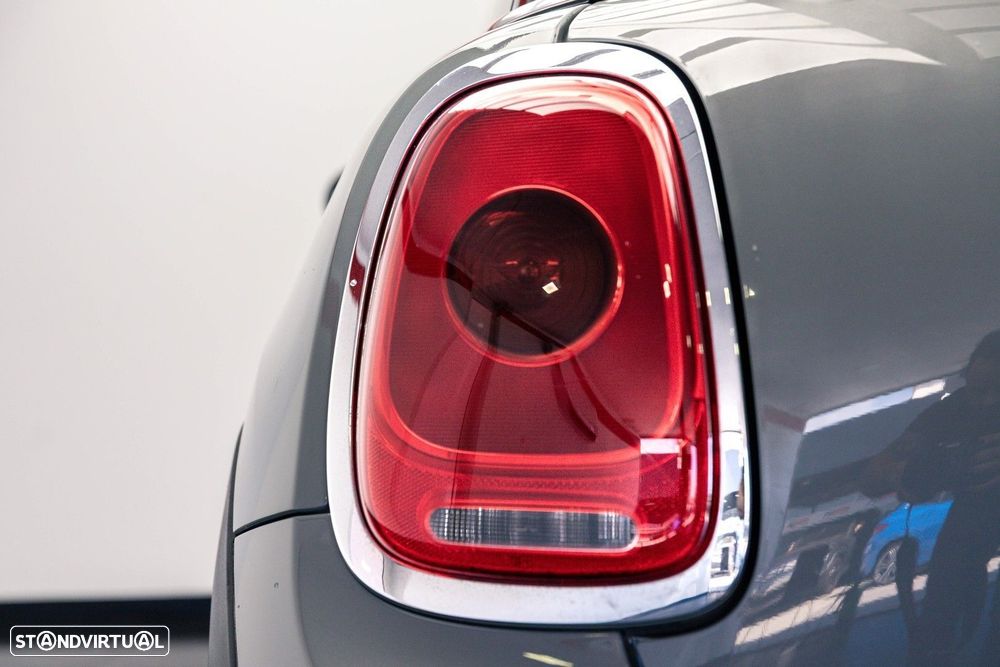MINI 3 Portas Cooper D Aut. - 11