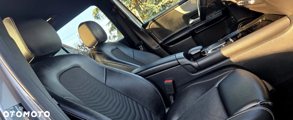 Mercedes-Benz GLB 200 d 8G-DCT Edition AMG Line - 13