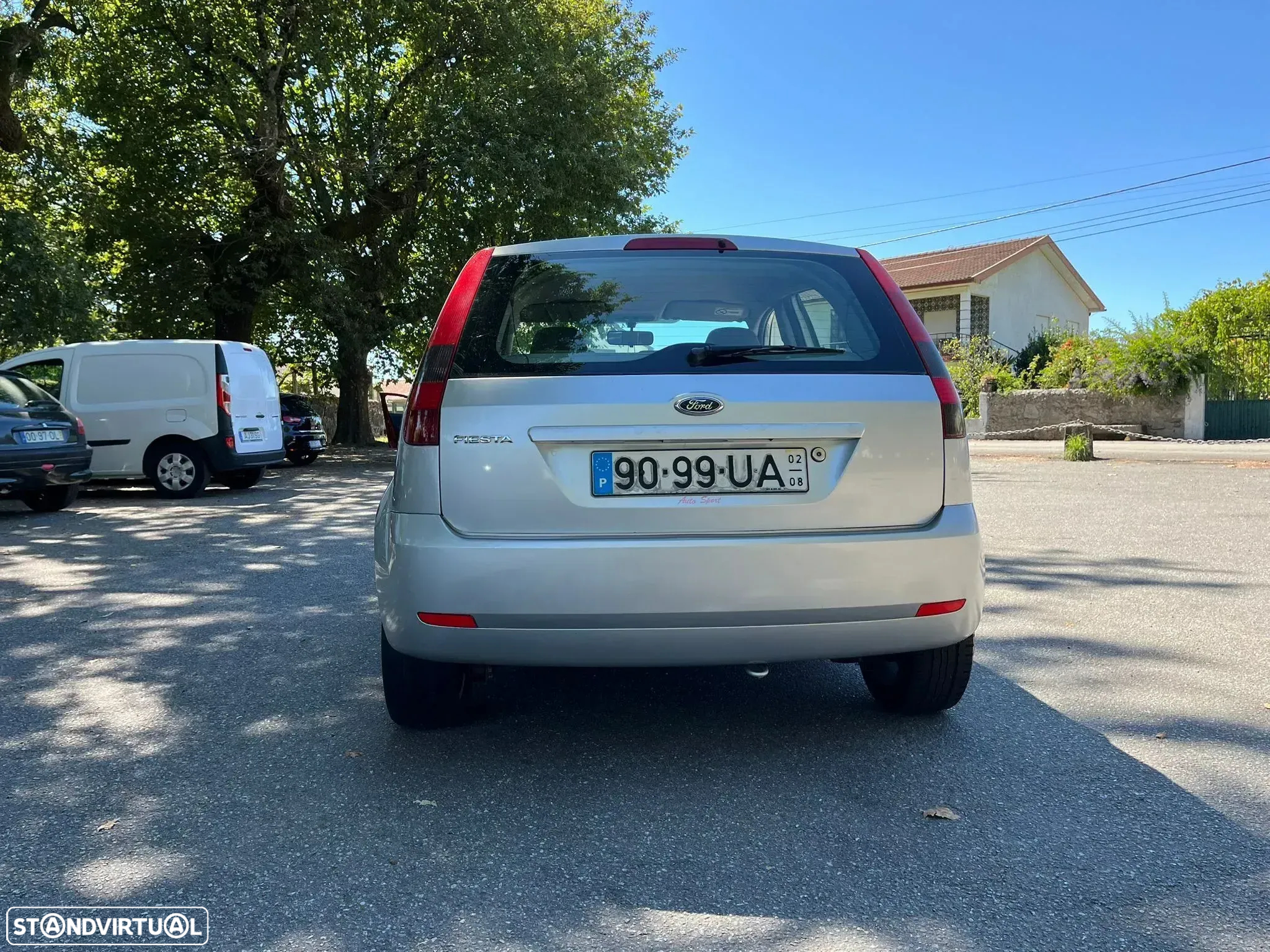 Ford Fiesta 1.4 Ghia - 2