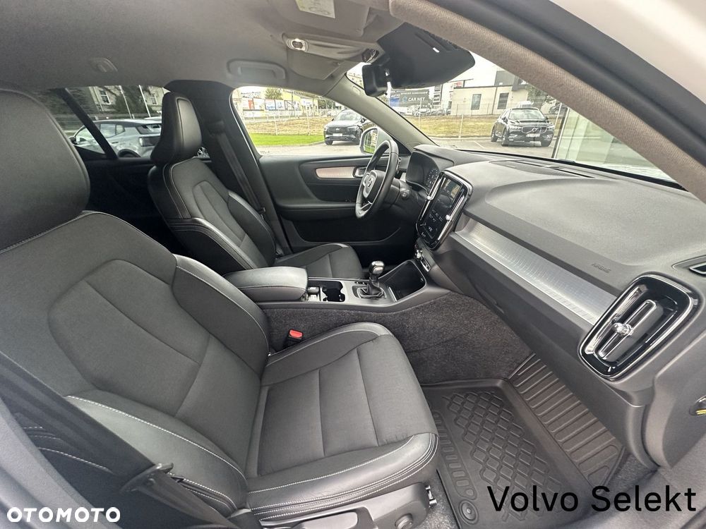 Volvo XC 40 - 26