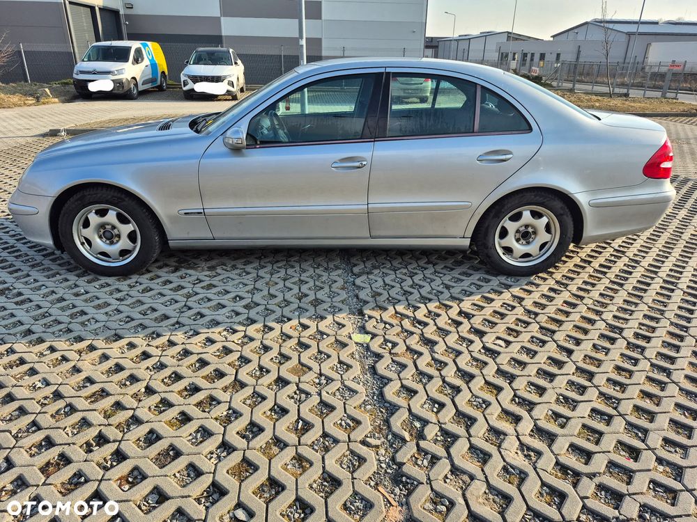 Mercedes-Benz Klasa E 200 CDI Automatik Classic - 2