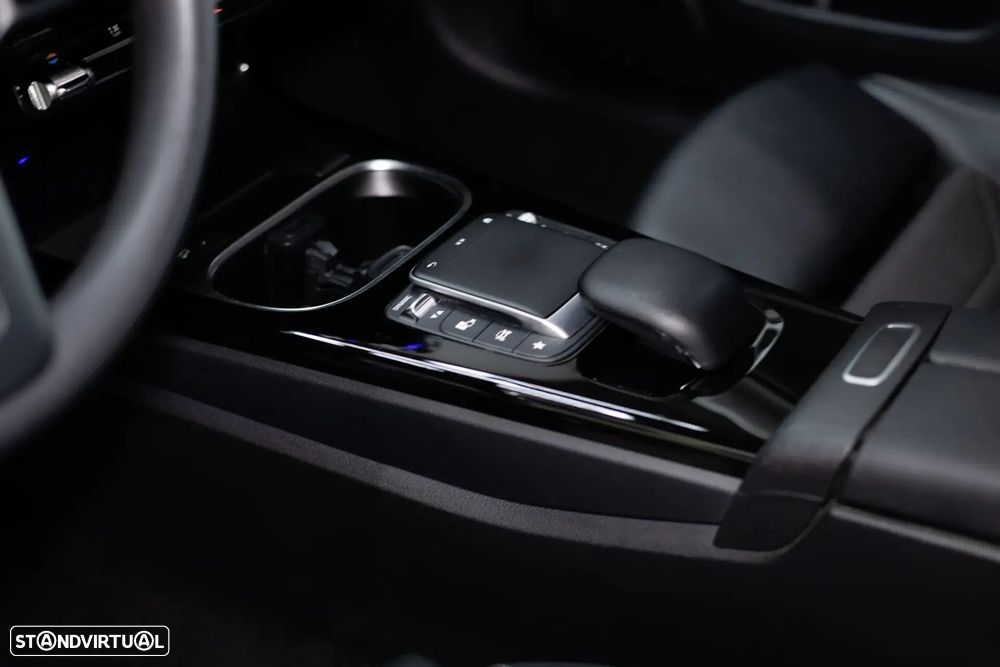 Mercedes-Benz A 180 Limousine - 36