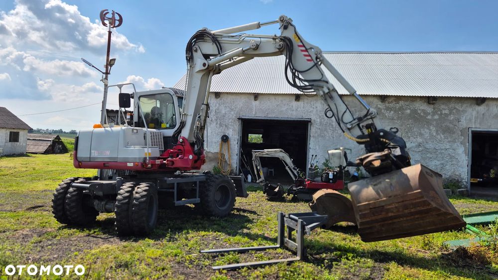 Takeuchi TB175W - 1