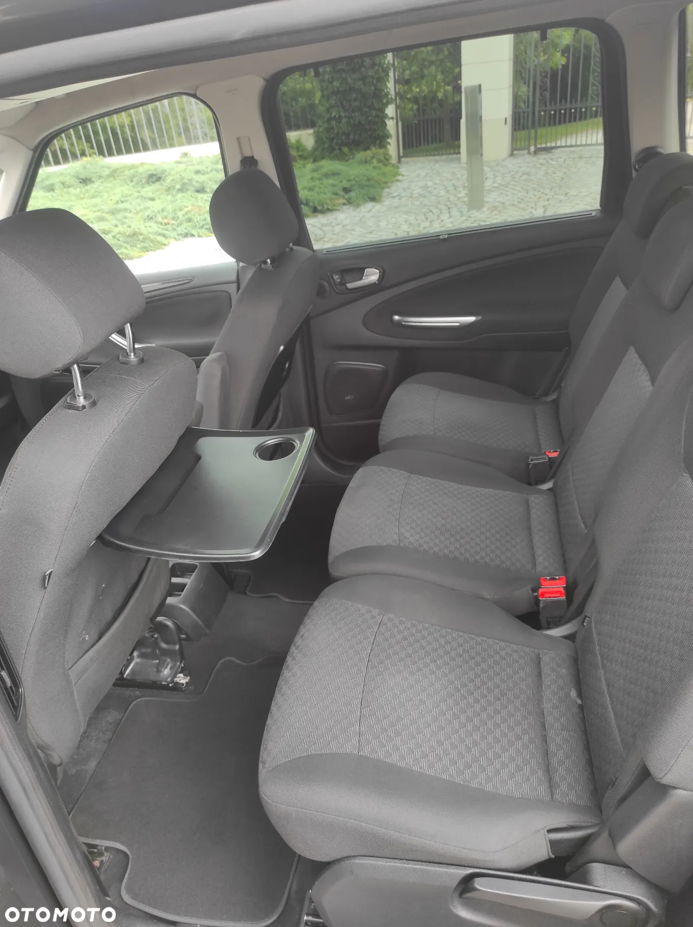 Ford Galaxy 2.0 TDCi Ghia - 9