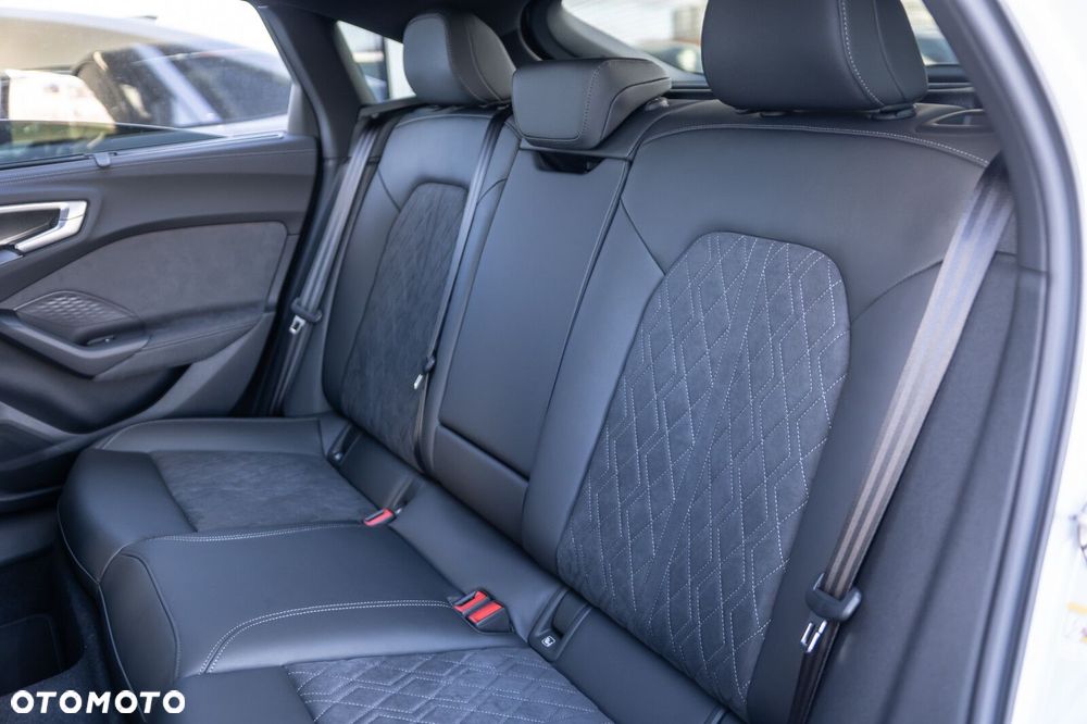 Audi A5 Limousine - 19
