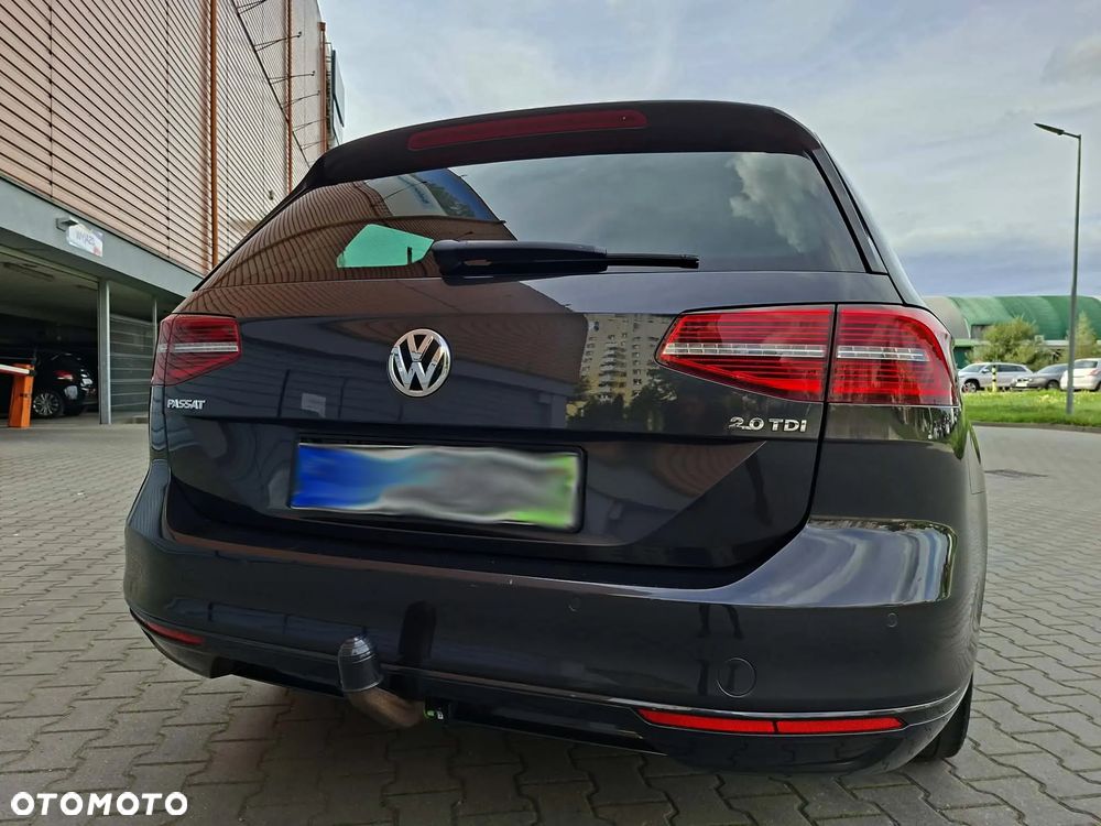 Volkswagen Passat - 20