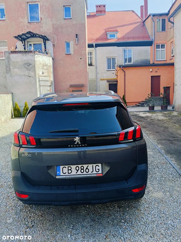 Peugeot 5008 1.5 BlueHDi Allure S&S - 5