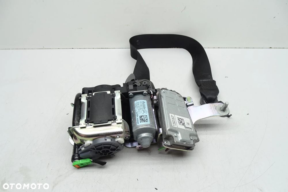Mercedes C Klasa W204 Pas bezpieczenstwa lewy przod 2048602586 - 2