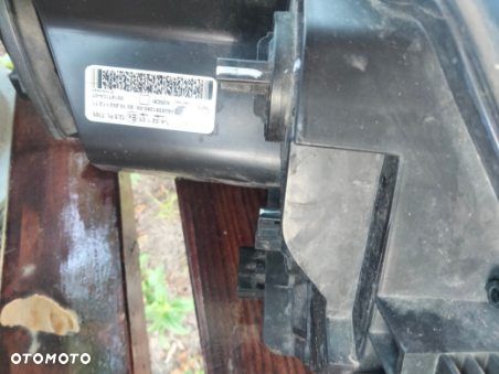 Toyota proace Verso 22r lampy zwykle całe belka - 6