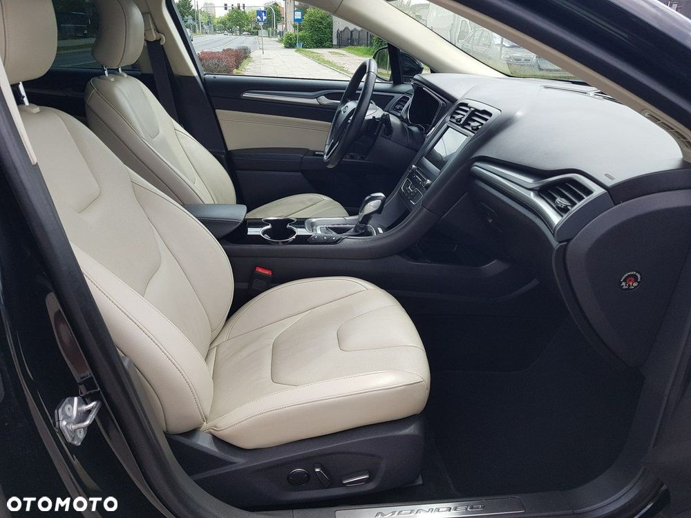 Ford Mondeo - 18