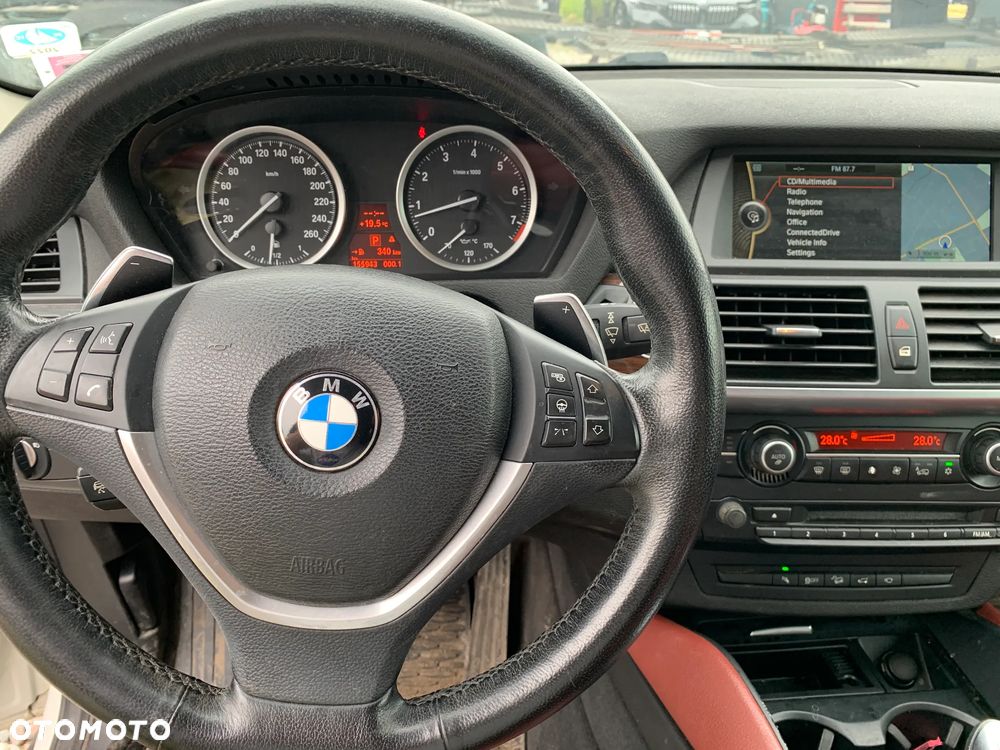 BMW X6 xDrive35i Edition Exclusive - 13