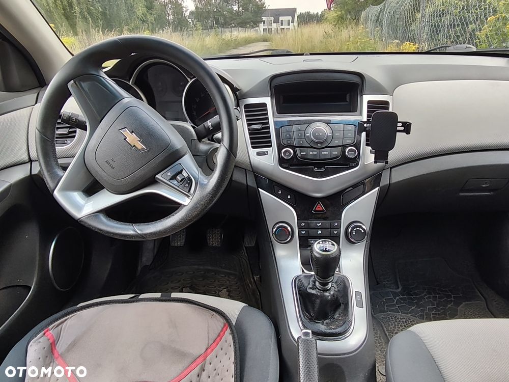 Chevrolet Cruze - 5