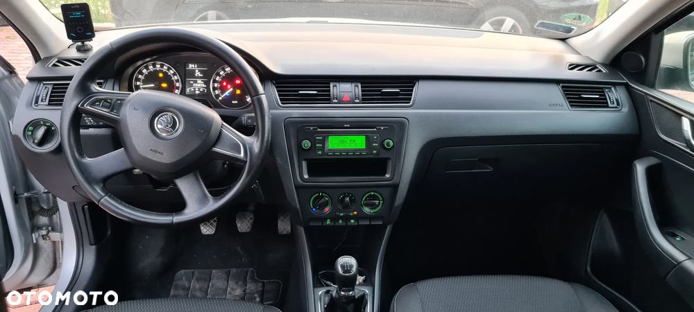 Skoda RAPID 1.6 TDI DPF Elegance - 13