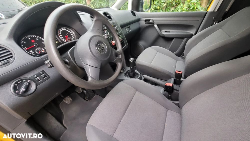 Volkswagen Caddy 1.6 TDI BlueMotion - 3