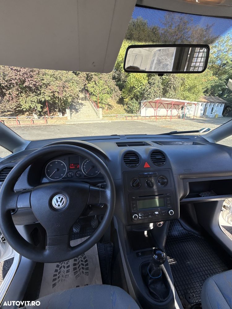 Volkswagen Caddy Maxi - 12
