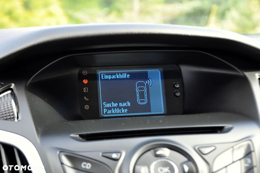 Ford Focus 1.6 EcoBoost Titanium - 31