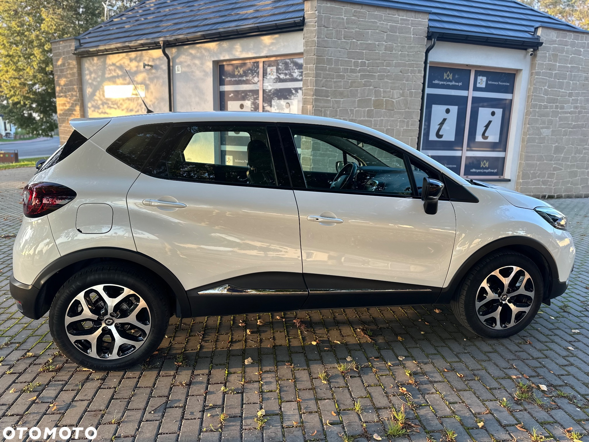 Renault Captur ENERGY TCe 90 Start&Stop Luxe - 16