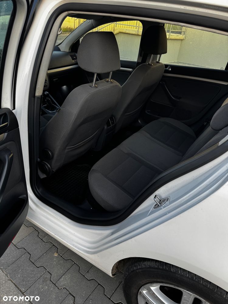 Volkswagen Golf 1.9 TDI Tour - 11