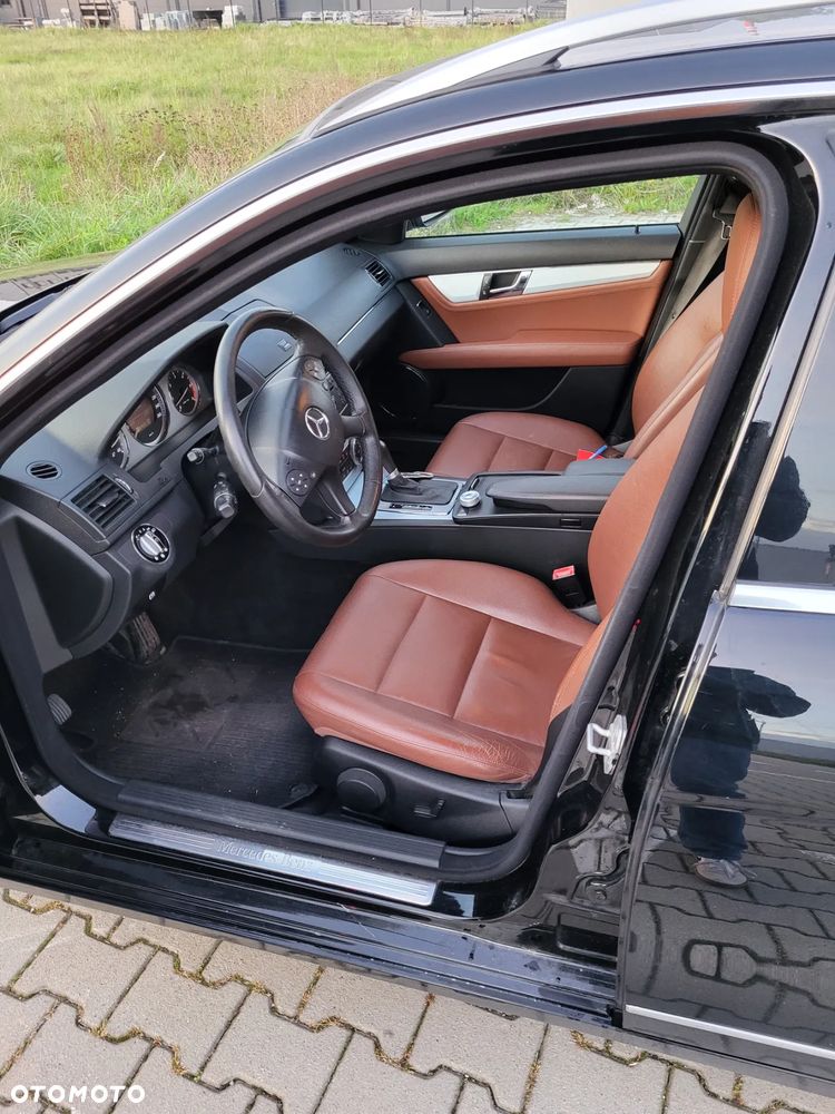 Mercedes-Benz Klasa C 320 CDI Avantgarde 4-Matic - 11