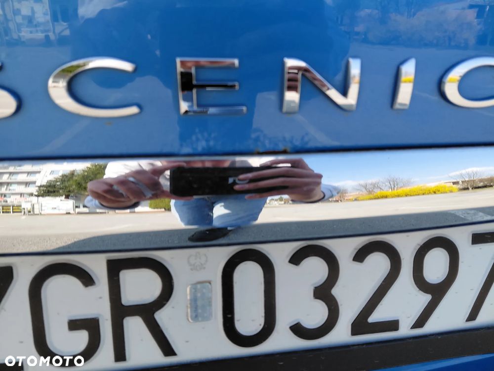 Renault Scenic 2.0 dCi Bose - 16