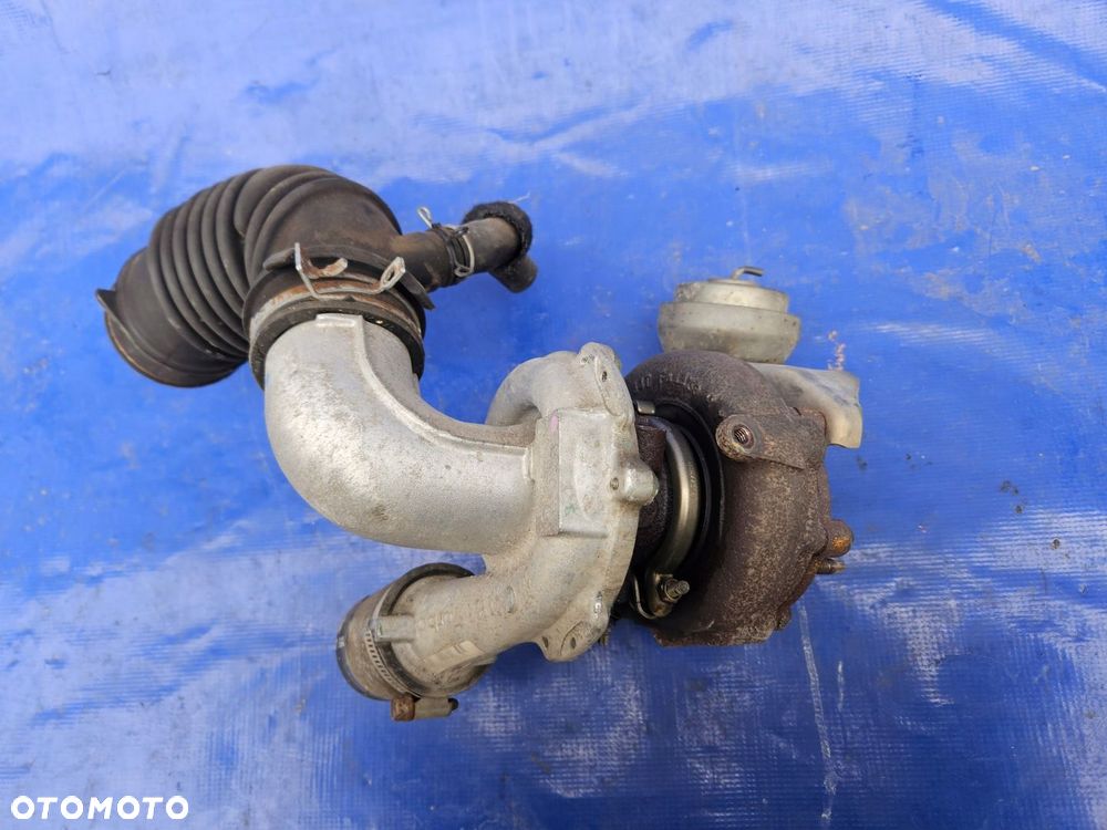 toyota 2.2 turbosprężarka 17201-0R060 VB25 turbo - 1