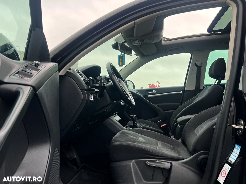 Volkswagen Tiguan 2.0 TDI DPF 4Motion BlueMotion Technology DSG Lounge Sport & Style - 22