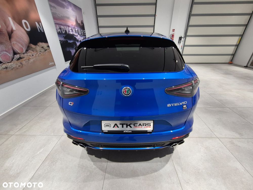 Alfa Romeo Stelvio - 7