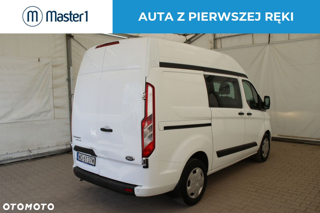 Ford Tourneo Custom - 4
